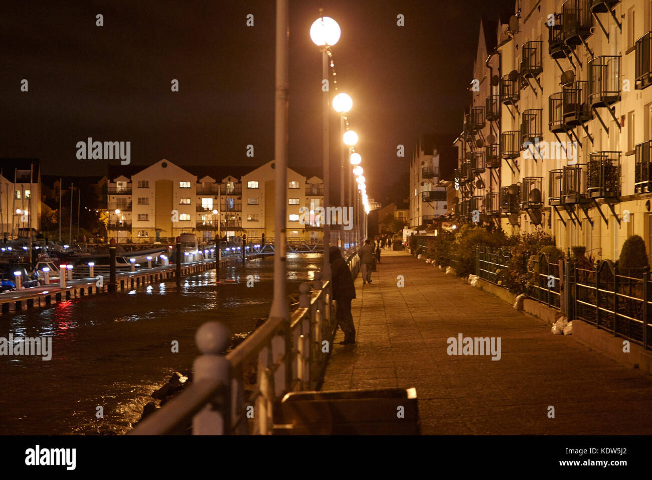 Carrickfergus, Northern Ireland. 16th Oct, 2017. The storm surge from