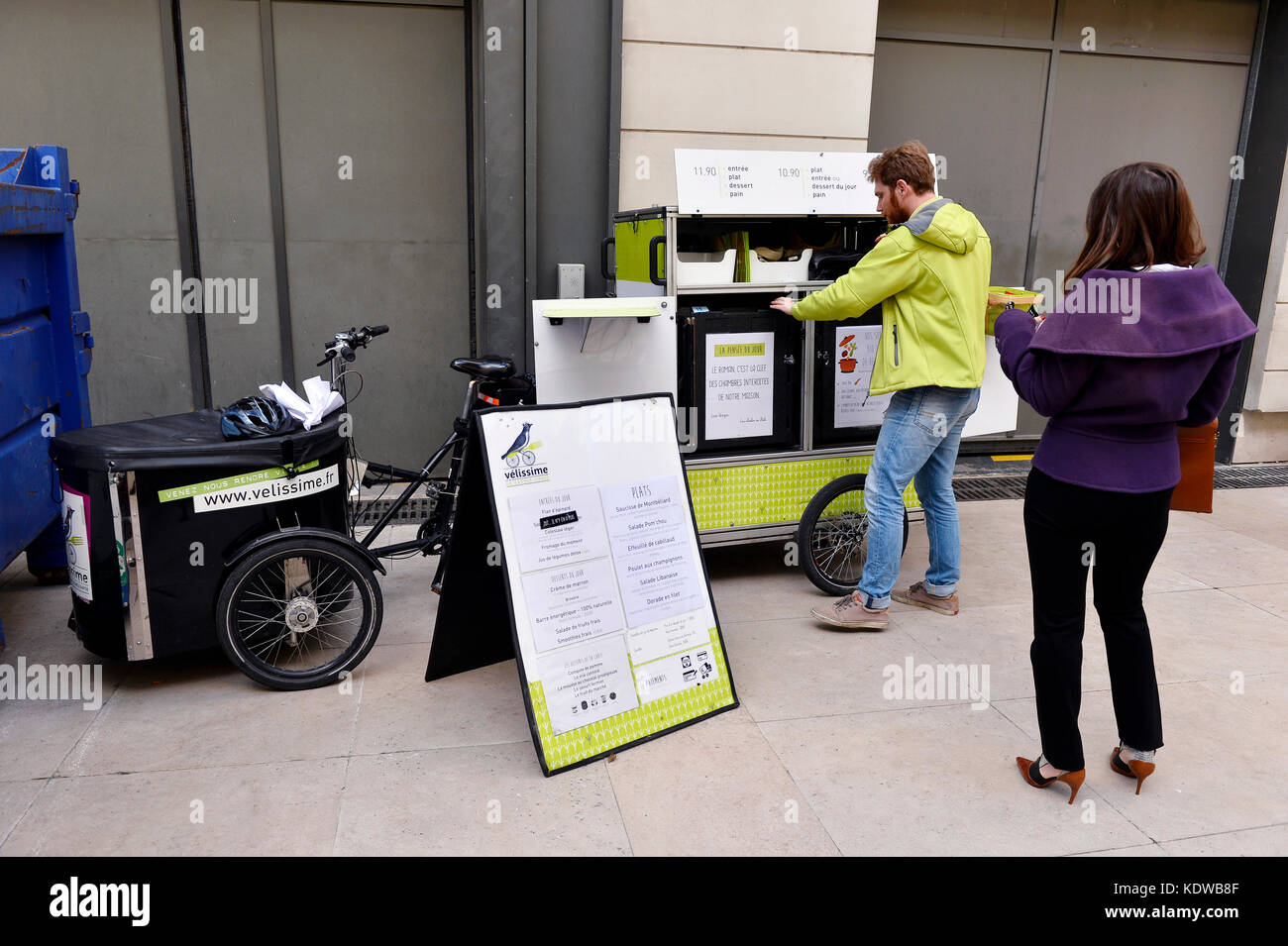 Velissime bicycle catering restaurant, Paris, France Stock Photo Alamy