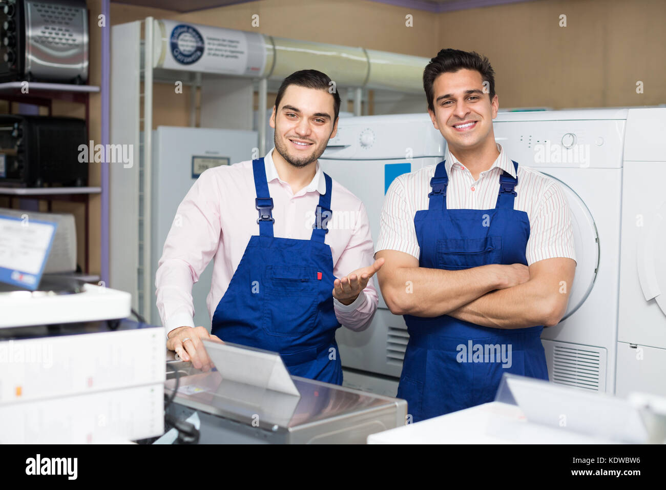 American servicemen in uniform hi-res stock photography and images - Alamy