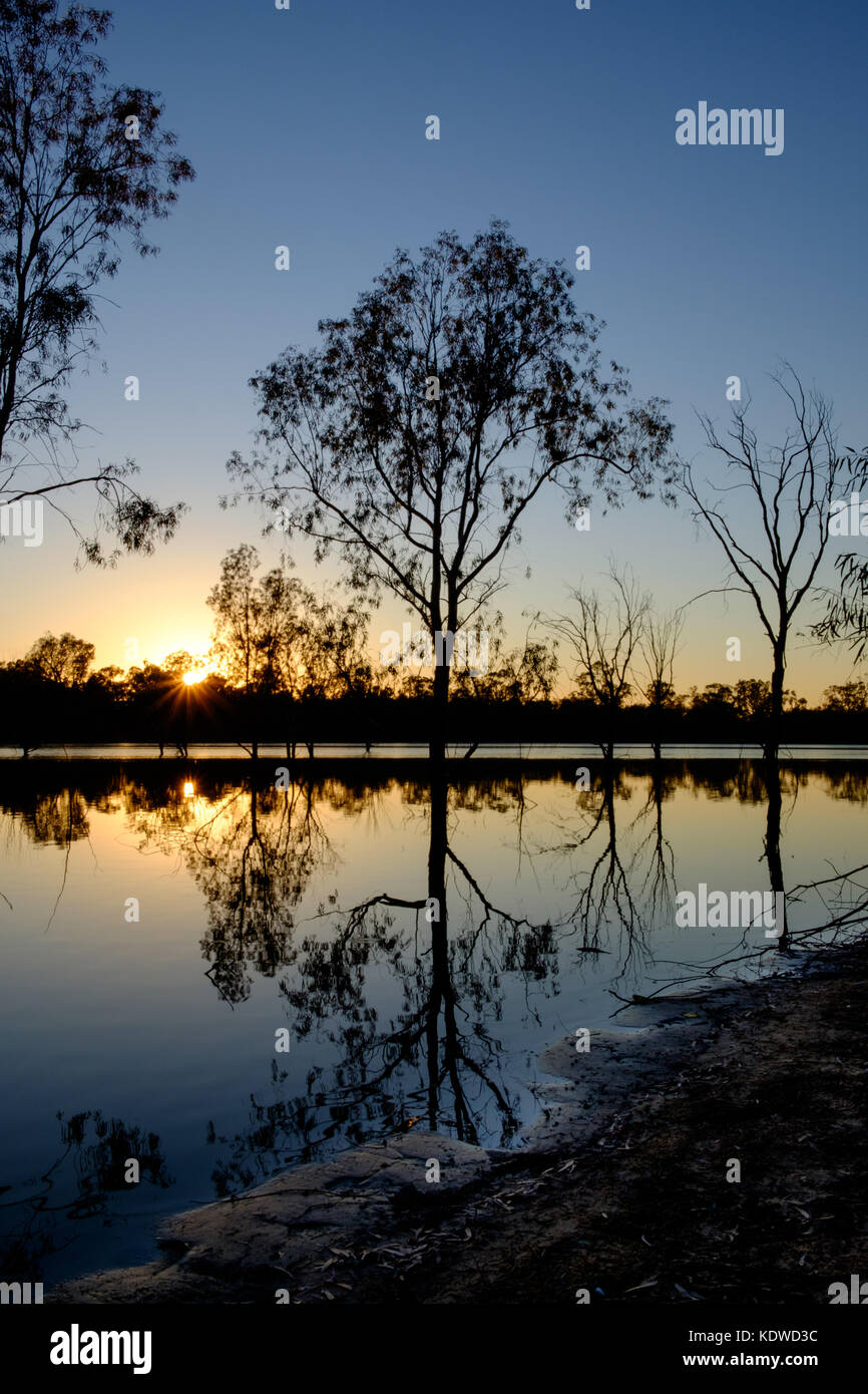 Sunrise over Lake Hattah, Hattah-Kulkyne National Park, Victoria, Australia Stock Photo