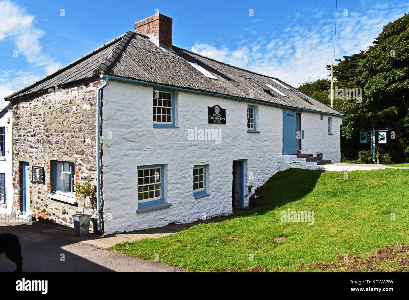 Woollen mills hires stock photography and images Alamy
