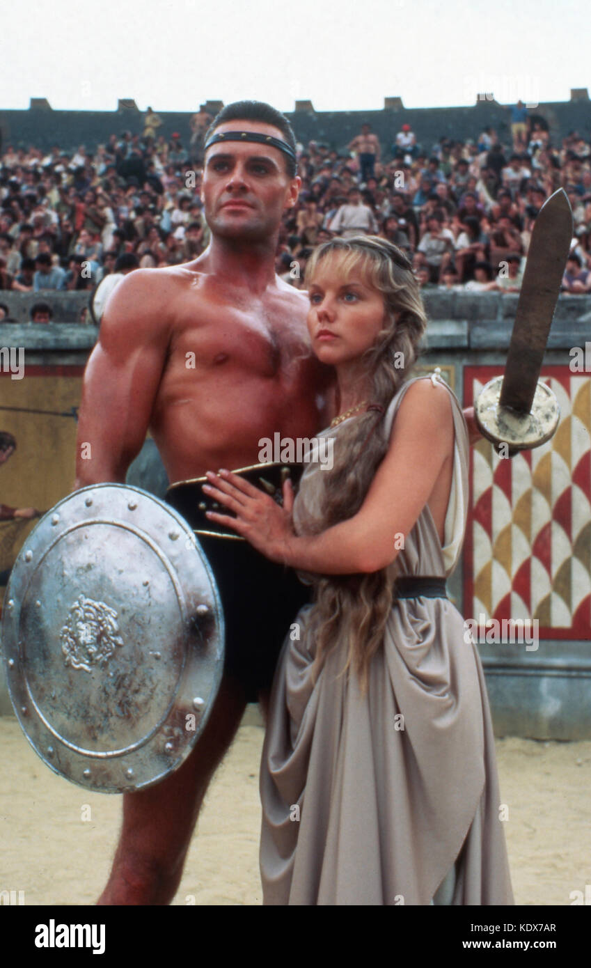 The Last Days Of Pompeii, aka: Die Tage von Pompeji, Fernsehserie, USA  1984, Darsteller: Duncan Regher, Linda Purl Stock Photo - Alamy