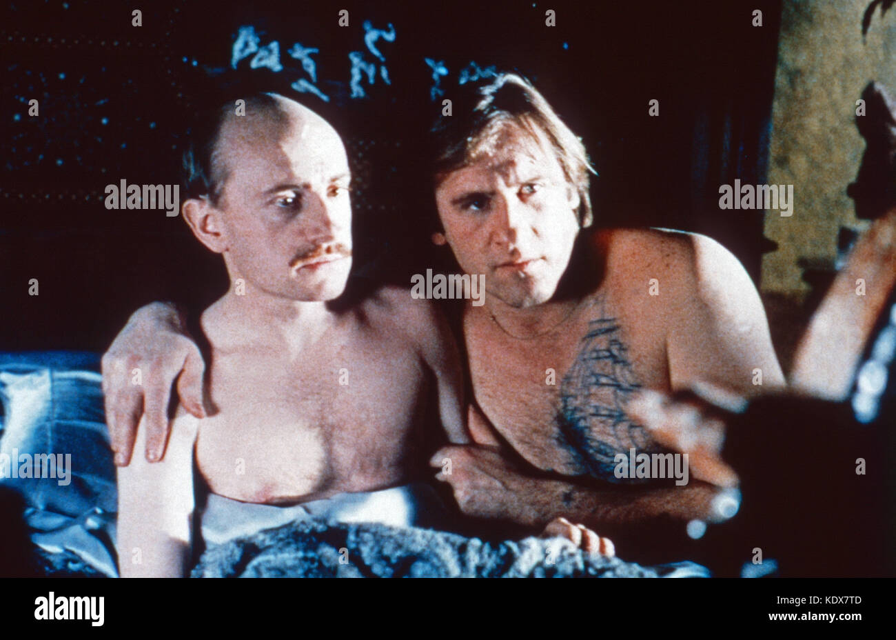 Tenue de soiree, aka: Abendanzug, Frankreich 1986, Regie: Bertrand Blier,  Darsteller: Michel Blanc, Gerard Depardieu Stock Photo - Alamy