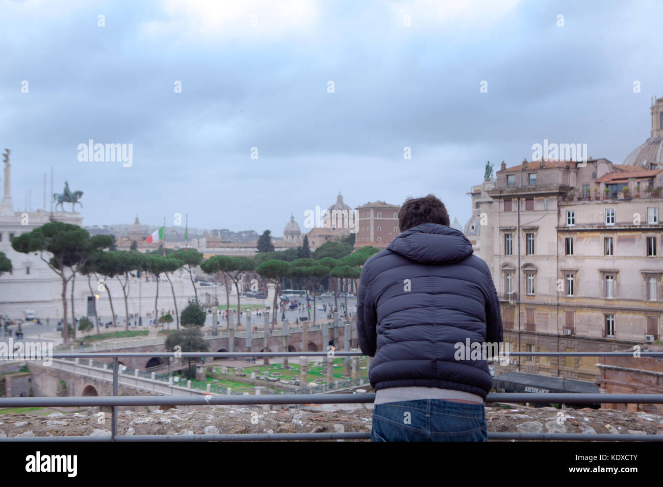 Rome tourist real hi-res stock photography and images - Alamy