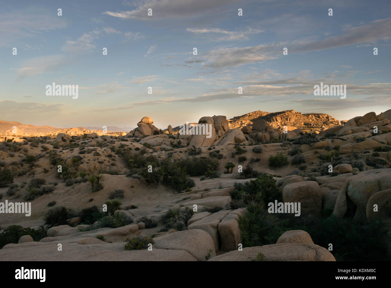 jumbo rocks, joshua tree, national park Stock Photo - Alamy