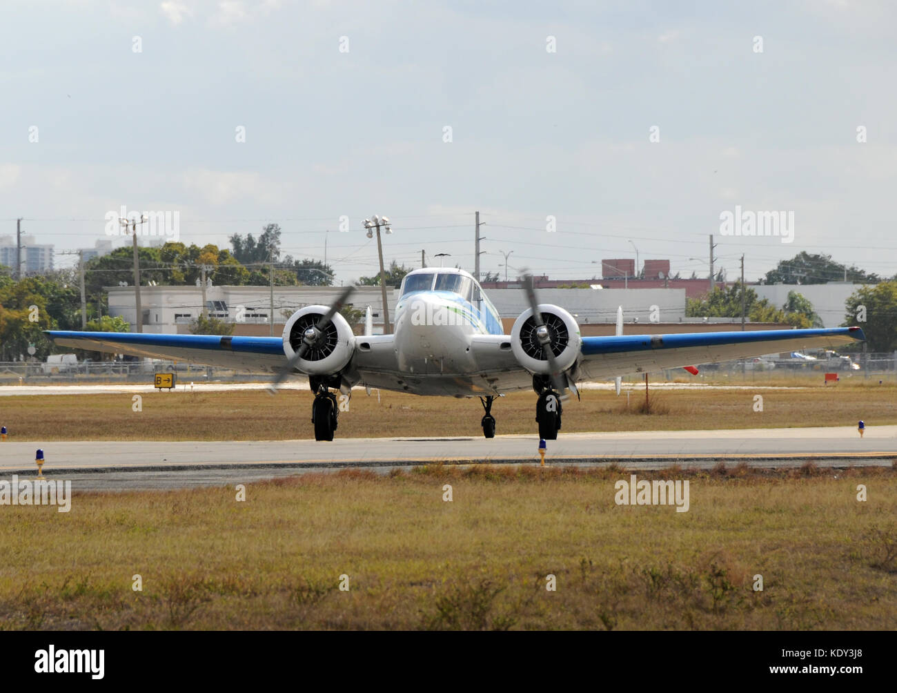 Beech c 45 aircraft hi-res stock photography and images - Alamy