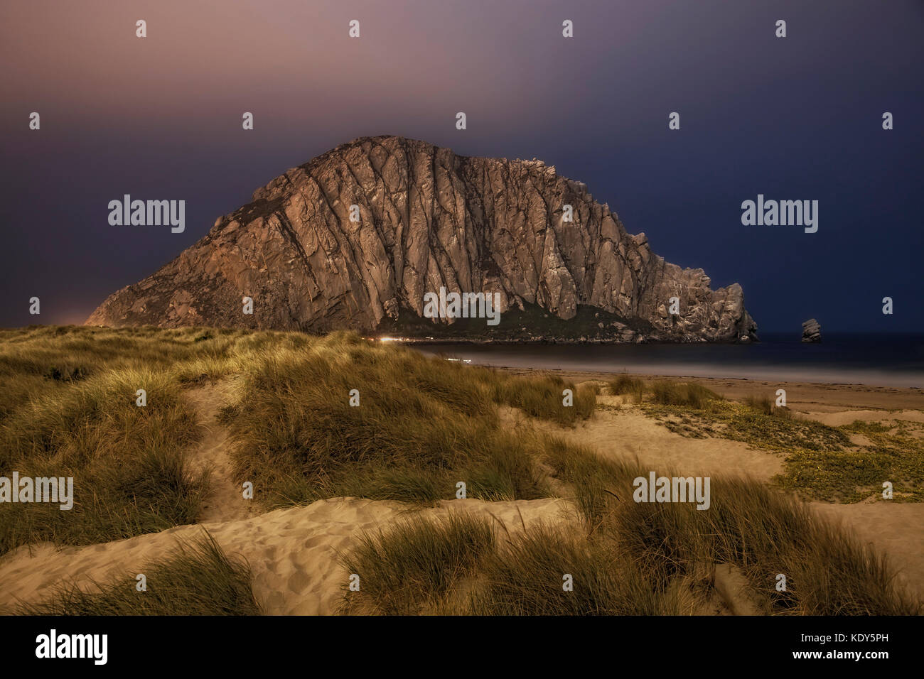 2 People Rescued After Illegally Climbing Morro Rock In CA | San Luis - Foto 5