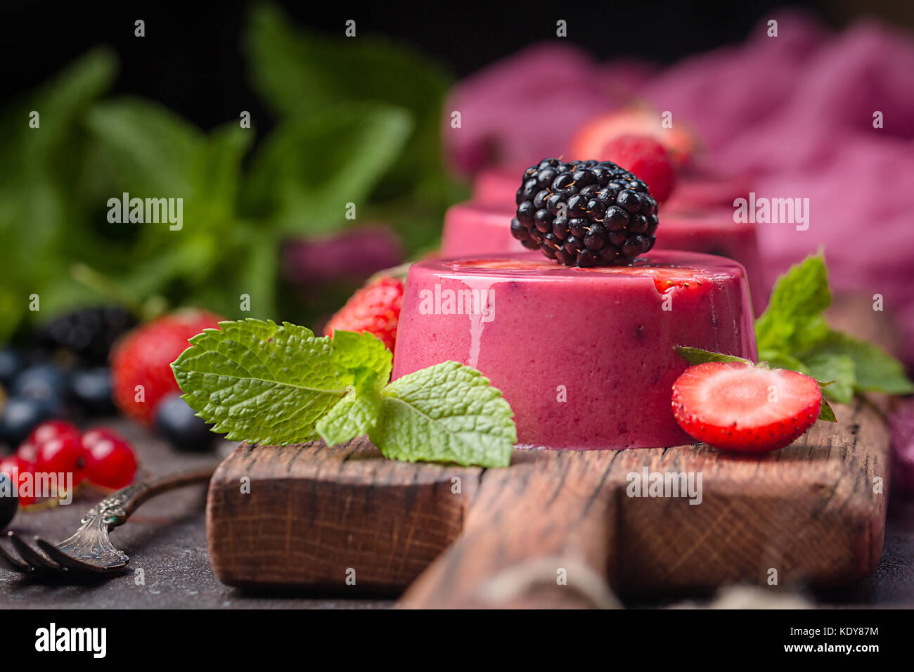 Summer dessert with berries Stock Photo Alamy