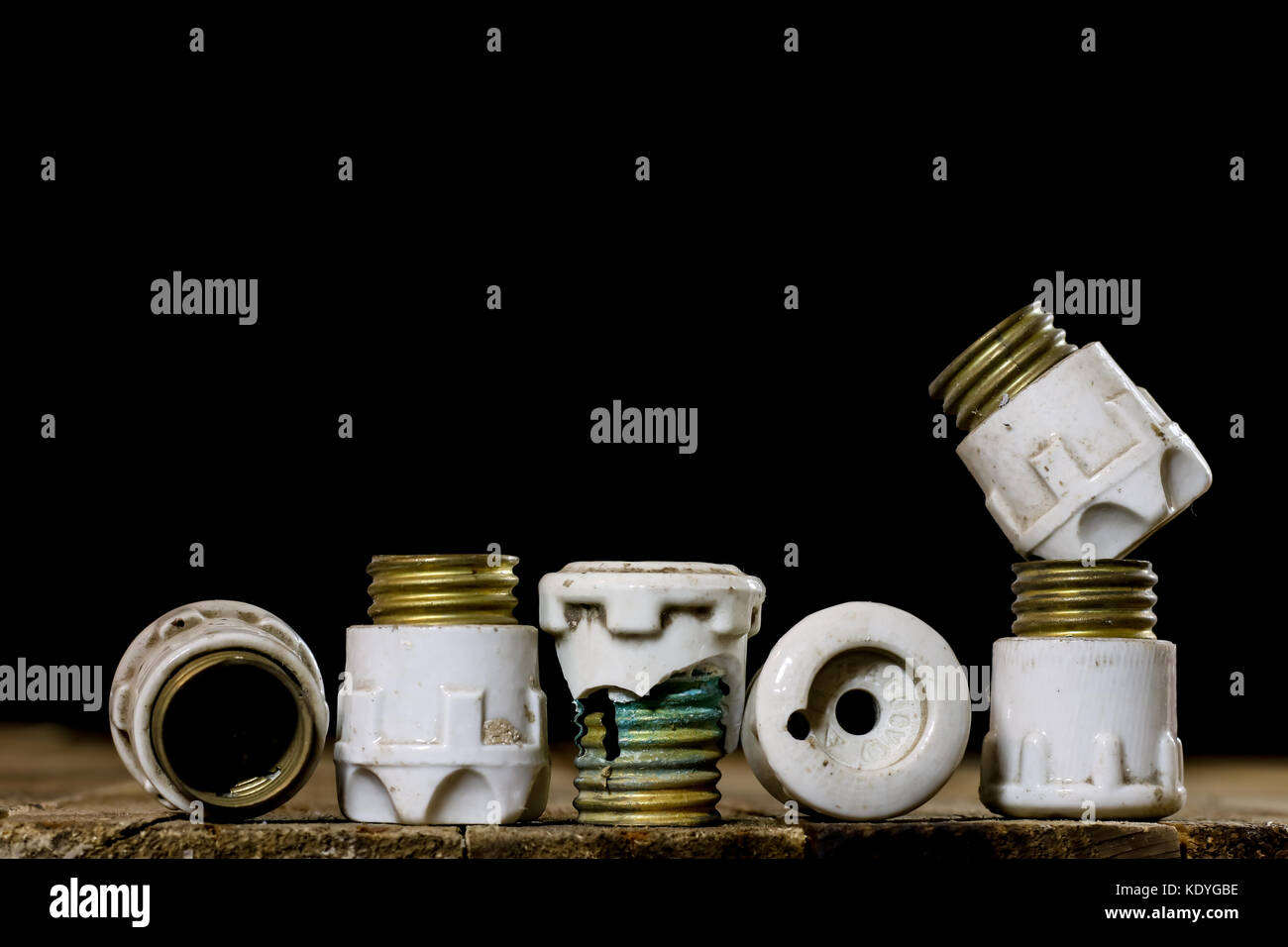 Ceramic fuse holders hires stock photography and images Alamy