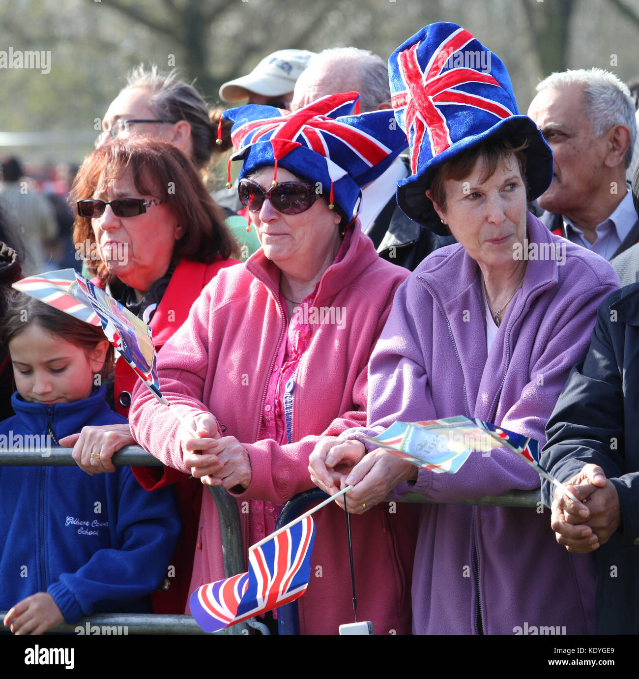 LONDON, ENGLAND - MARCH 29: Crowds cheer as Queen Elizabeth II arrives in Valentine's Park Redbridge as part of her Diamond Jubilee tour of the UK on March 29, 2012 in London, England   People:  Queen Elizabeth II  Transmission Ref:  MNCUK1   Credit: Hoo-Me.com/MediaPunch ***NO UK*** Stock Photo