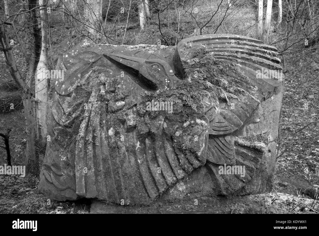Sheffield, UK - Jan 2015: Vic Brailsford's untitled bird carving the ancient woodland of Glen Howe park on 18 Jan 2015 near Wharncliffe Side Stock Photo