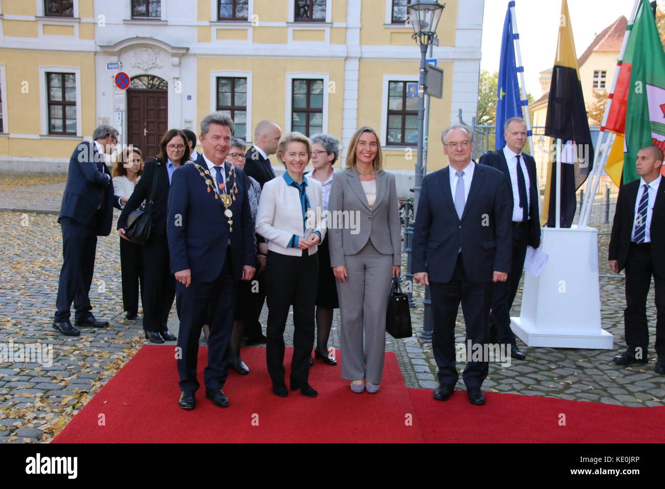 Magdeburg, Germany. 17th Oct, 2017. Federica Mogherini, Vice-President of the European Commission and the current High Representative of the European Union for Foreign Affairs and Security Policy, is honored with the Emperor Otto Prize in the cathedral of Magdeburg. Credit: Mattis Kaminer/Alamy Live News Stock Photo