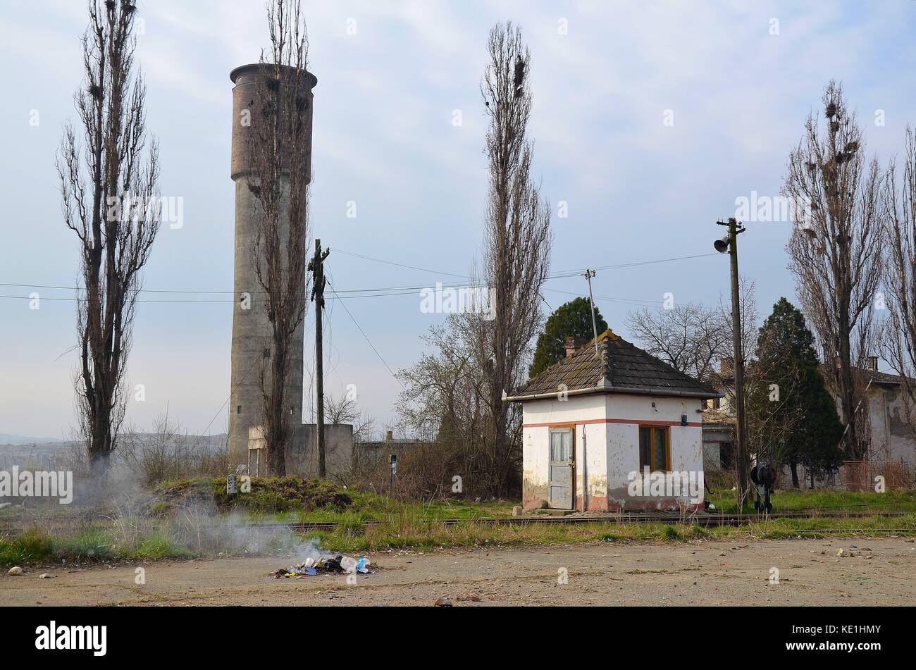 Târnăveni, Rumänien: Ruinenlandschaft um das ehemalige Chemiekombinat Stock Photo