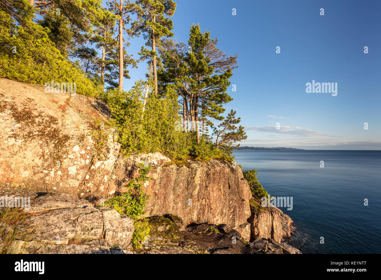 Rocky cliffs on Agawa Bay in Lake Superior Provincial Park, Ontario