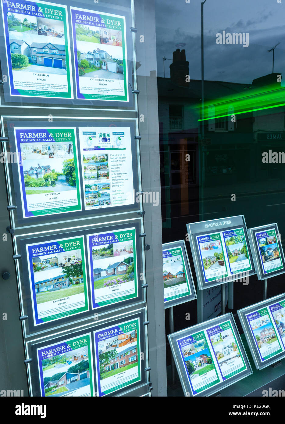 Farmer And Dyer Estate Agents, Caversham, Reading, Berkshire, England