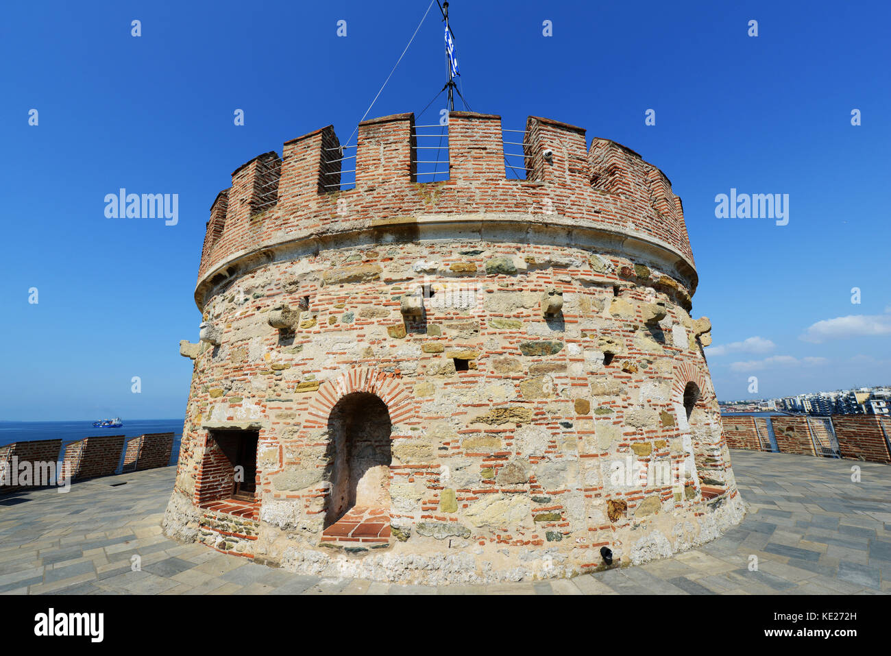 The White Tower of Thessaloniki Stock Photo Alamy