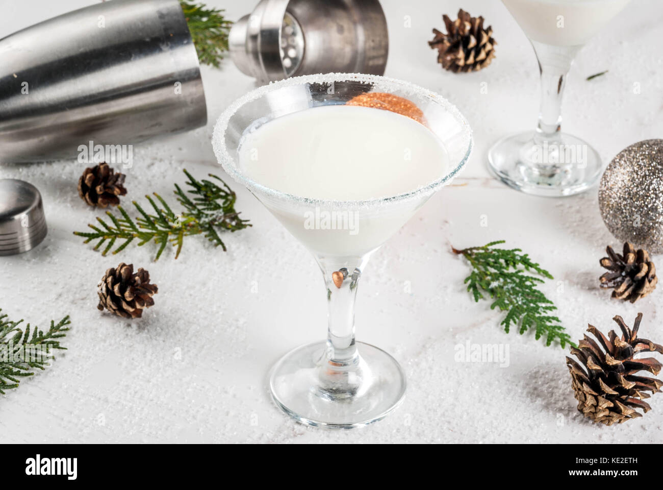 Ideas And Recipes For Christmas Drink White Chocolate Snowflake