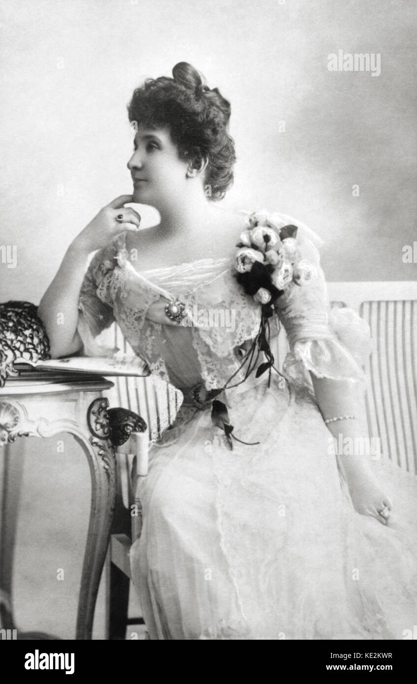 Nellie MELBA - portrait of Australian soprano.  Studied with Mathilde Marchesi in Paris.  Debut Theatre de la Monnaie, Brussels 1887 as Gilda. 1861-1931 Stock Photo