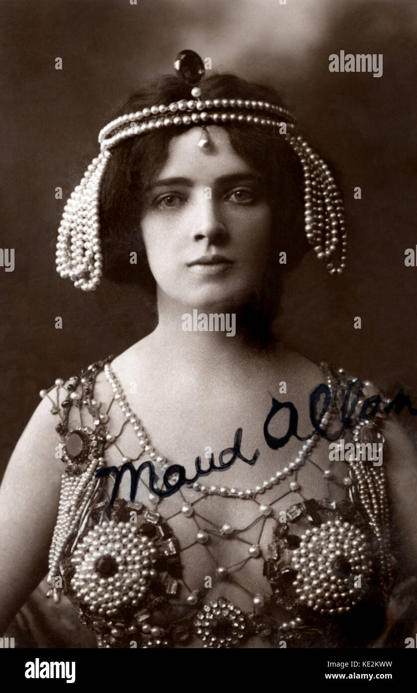 Maud Allan in Richard STRAUSS '  'Salome'.  Opera premiered 1905. Canadian actress and dancer. Signed postcard. b. circa 23 April 23 1873 (?) - 7 October 1956 R.S.:German composer and conductor. 11 June 1864 - 8 September 1949. Stock Photo