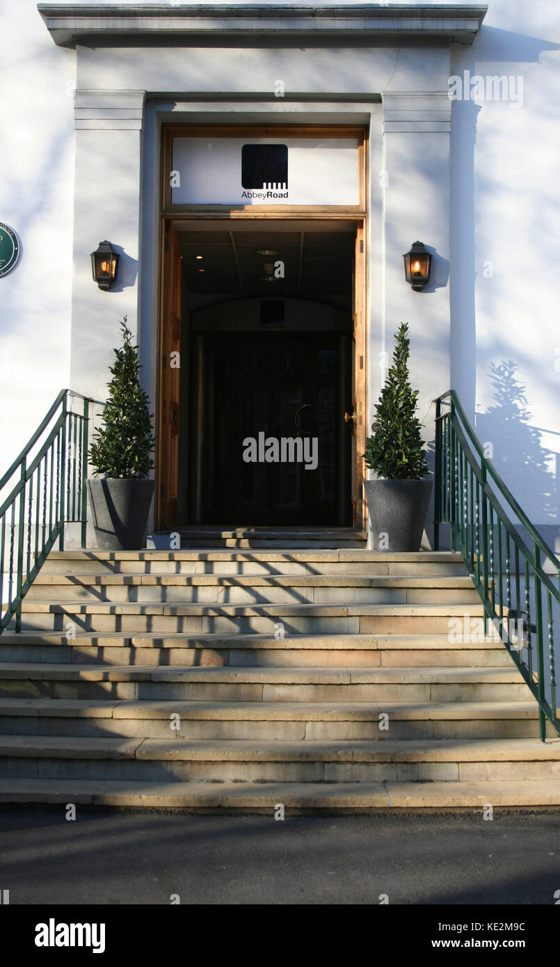 Abbey Road studios entrance. EMI studio building where Beatles, Menuhin