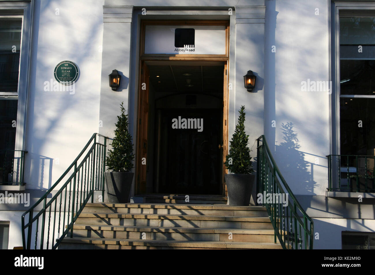 Abbey Road studios entrance.  EMI studio building where Beatles, Menuhin  made their famous recordings. Stock Photo
