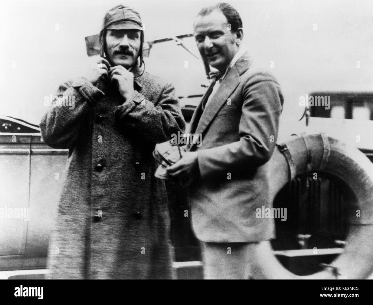 Arturo Toscanini , Italian conductor, and Fritz Reiner , Hungarian born American conductor getting ready to travel.  1930s AT: 25 March 1867 - 16 January 1957.  FR: 19 December 1888 - 15 November 1963. Stock Photo