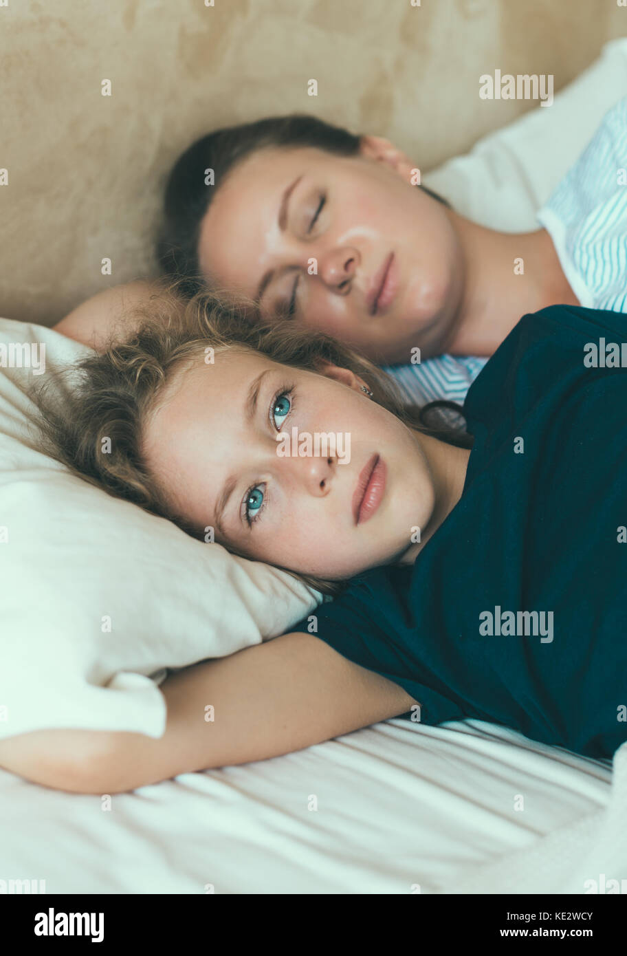Cant sleep hires stock photography and images Alamy