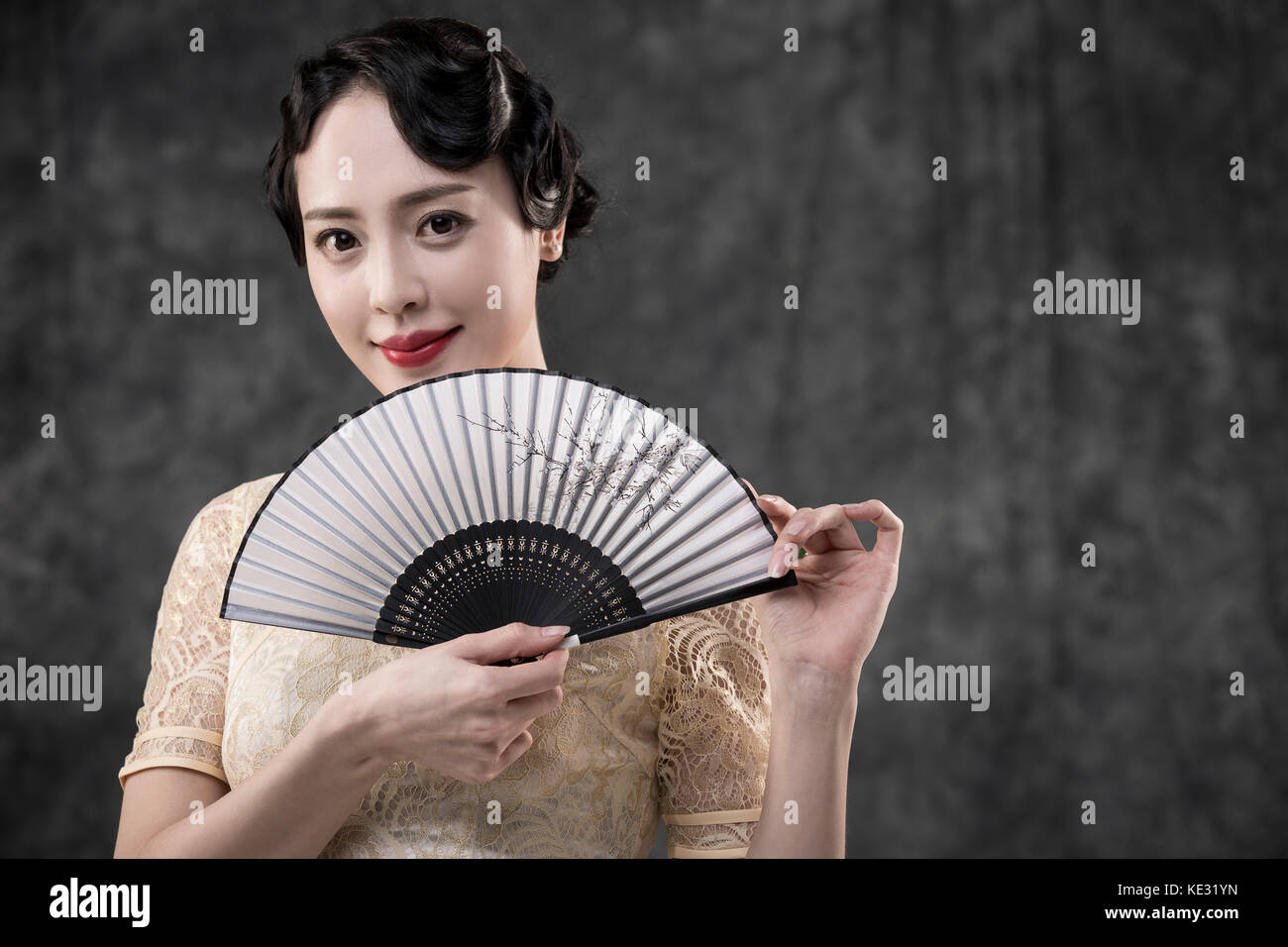 Asian antique portrait woman hi-res stock photography and images - Alamy
