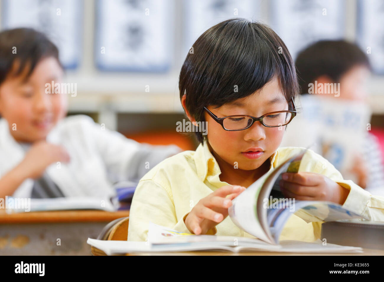 Japanese elementary school kids in the classroom Stock Photo