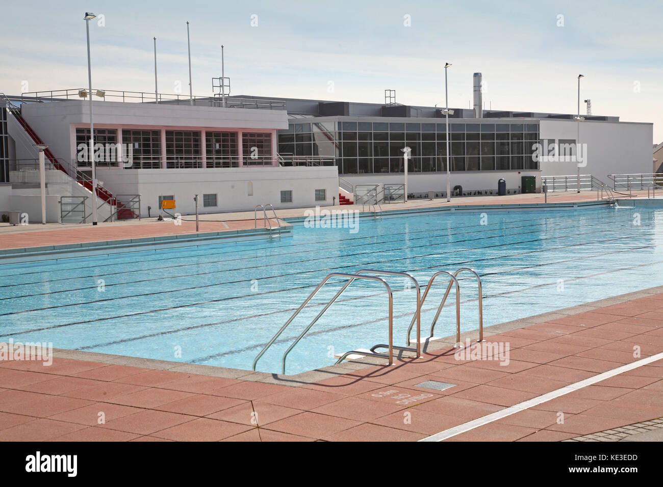 The newly refurbished outdoor swimming pool at Uxbridge Lido and sports centre west of London, UK. Early morning view before opening to the public. Stock Photo