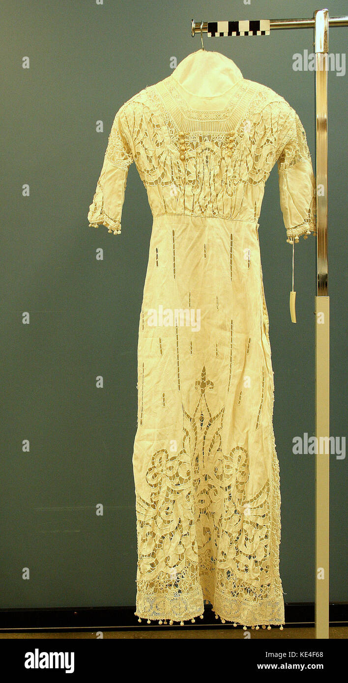 1910s fashion hi-res stock photography and images - Alamy