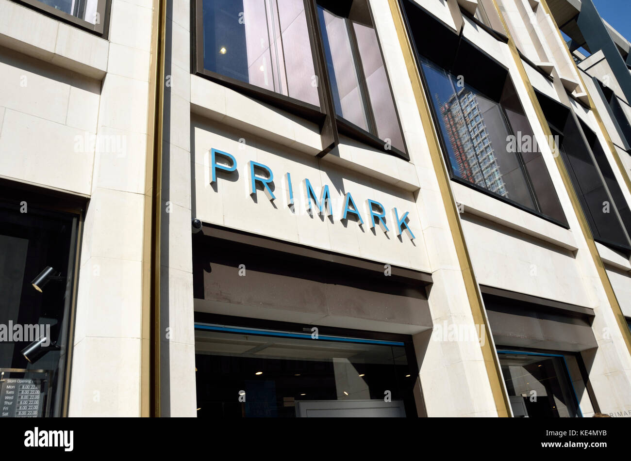 Primark oxford street hires stock photography and images Alamy