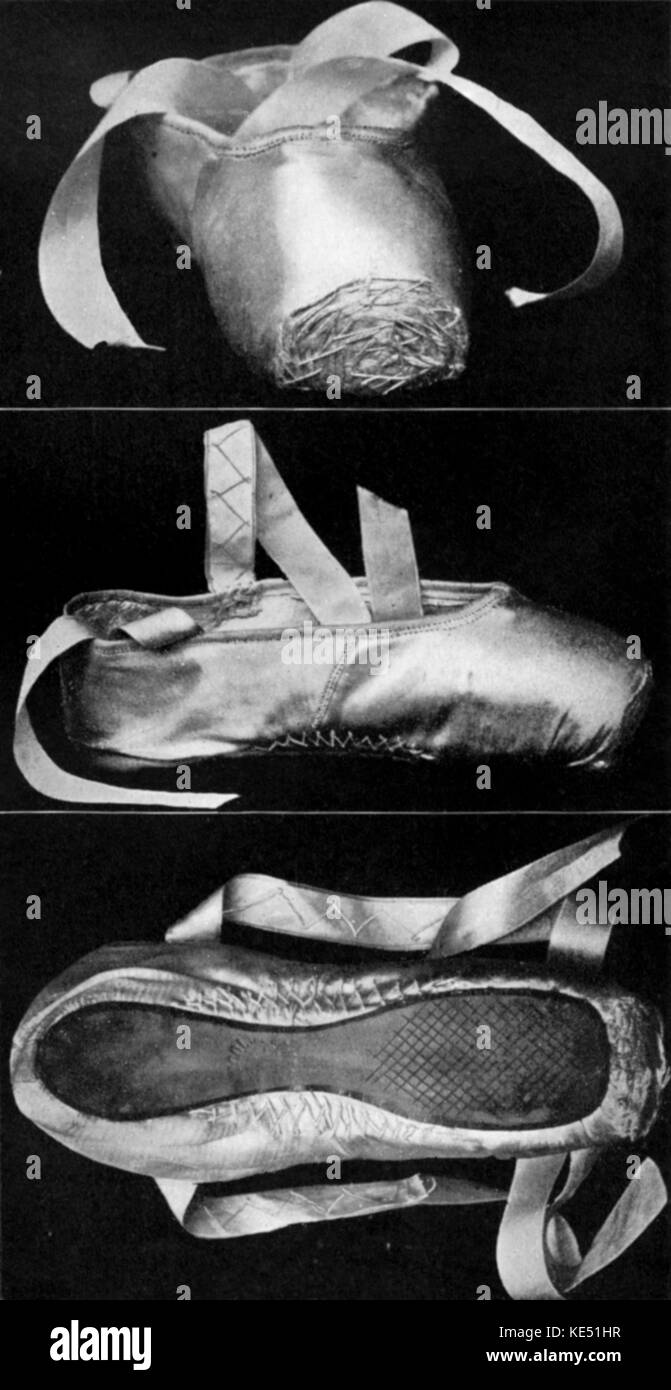 Anna Pavlova - ballet shoe worn by the Russian ballerina. Blocked toe. Point darned for protection. Length 20cms, vamp 5.5cms, weight 74 grams. AP: 31 January 1881 - 23 January 1931. Stock Photo