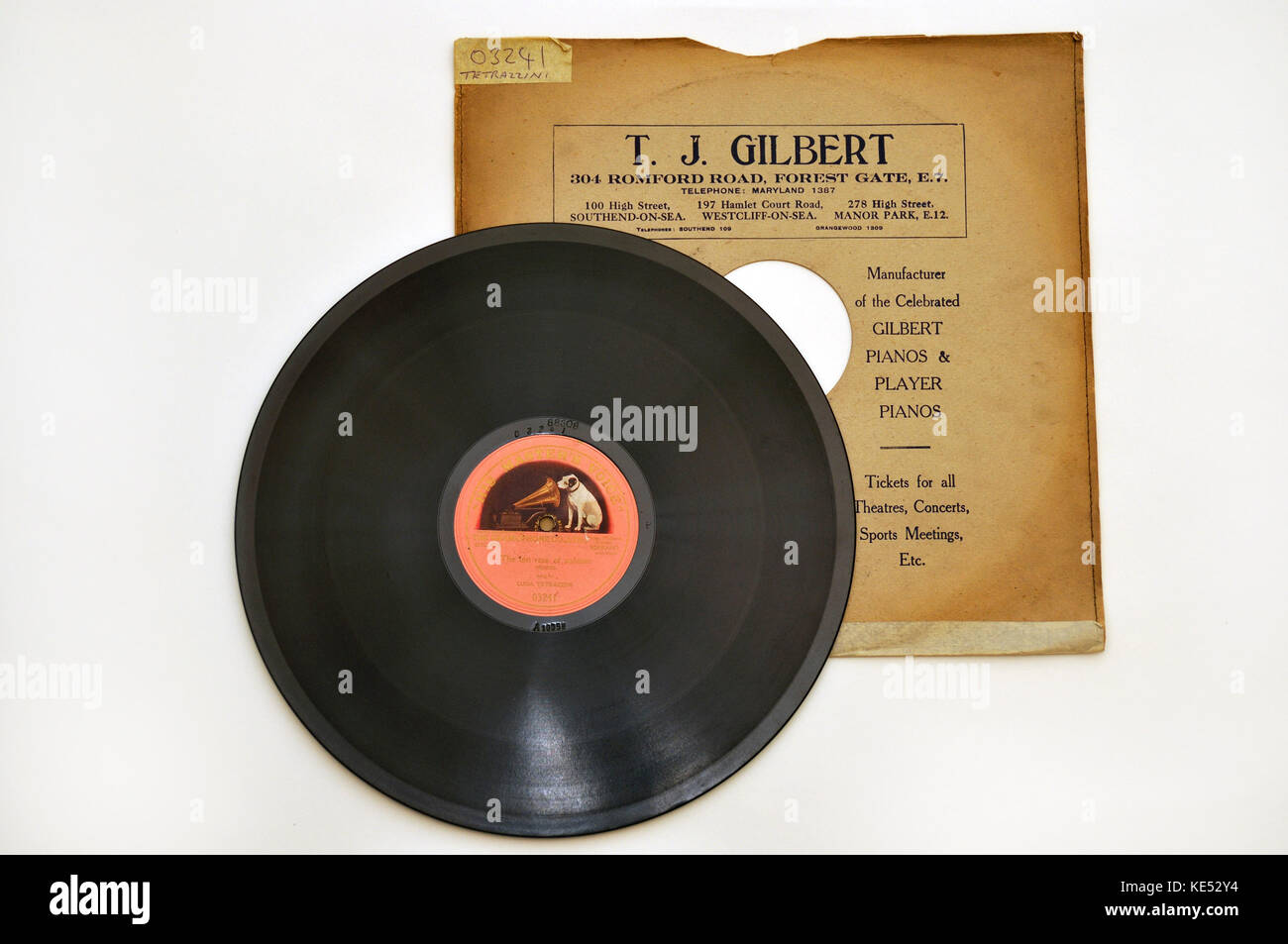 78rpm record by  HMV with record sleeve. Single sided record c.1910. Recording by Luisa Tetrazzini of Last Rose of Summer. Stock Photo