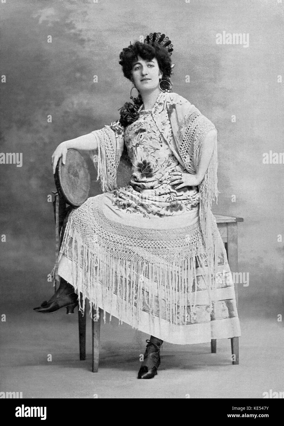 Jeanne Marie de L'isle as Carmen Jeanne Marie de L'isle as Carmen, in 'Carmen', the opera by Georges Bizet with libretto by Meilhac and Halévy at Theatre National de l'opera comique, Paris. GB: French composer and pianist, 25 October 1838 – 3 June 1875. Stock Photo