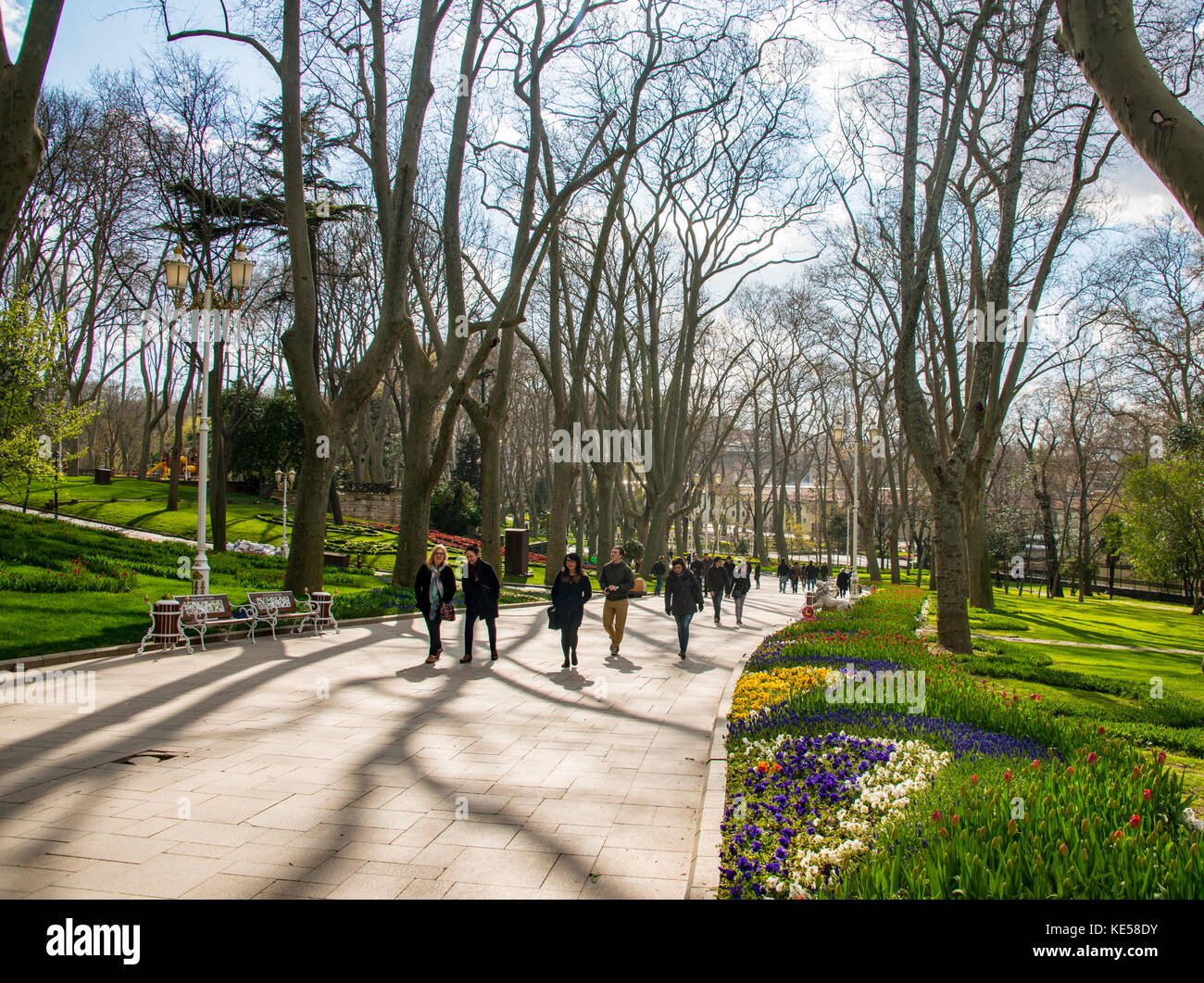 Walkers in Gülhane Park, Spring, Sarayburnu, Istanbul, European part ...