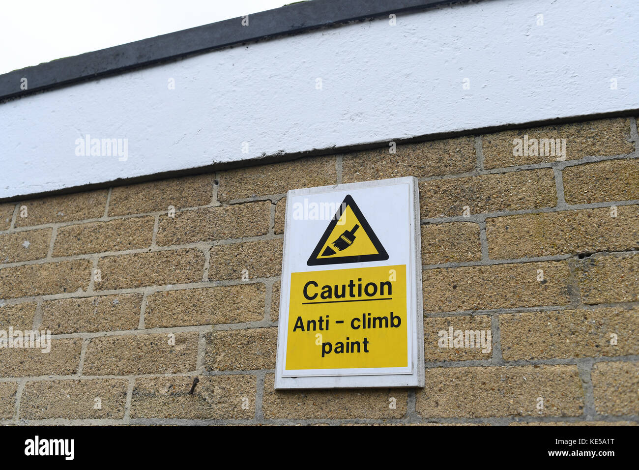 Anti climb paint warning sign Stock Photo Alamy