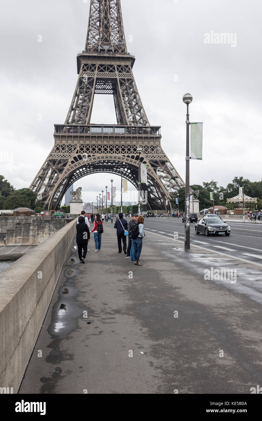 A view of the Eiffel Tower from the pont d'iena in Paris, France Stock Photo