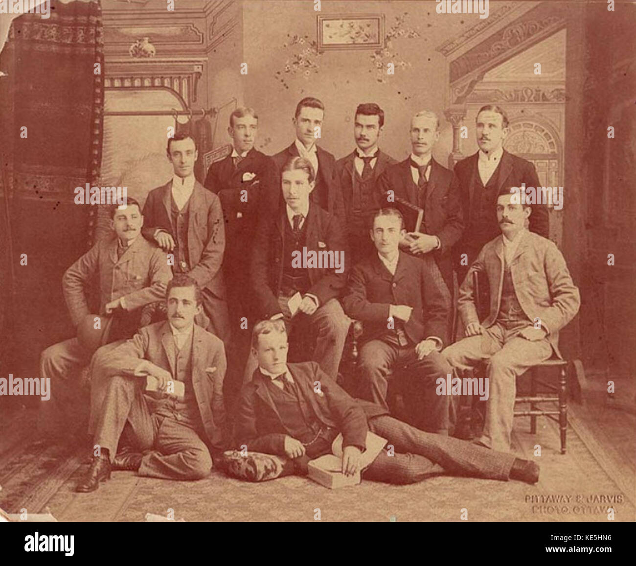 Articling High Resolution Stock Photography and Images Alamy