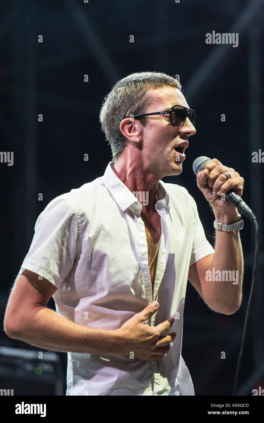 Richard ashcroft hi-res stock photography and images - Alamy