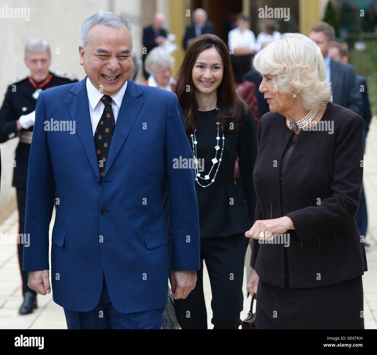The Duchess Of Cornwall With His Royal Highness Sultan Nazrin Shah Of Stock Photo Alamy