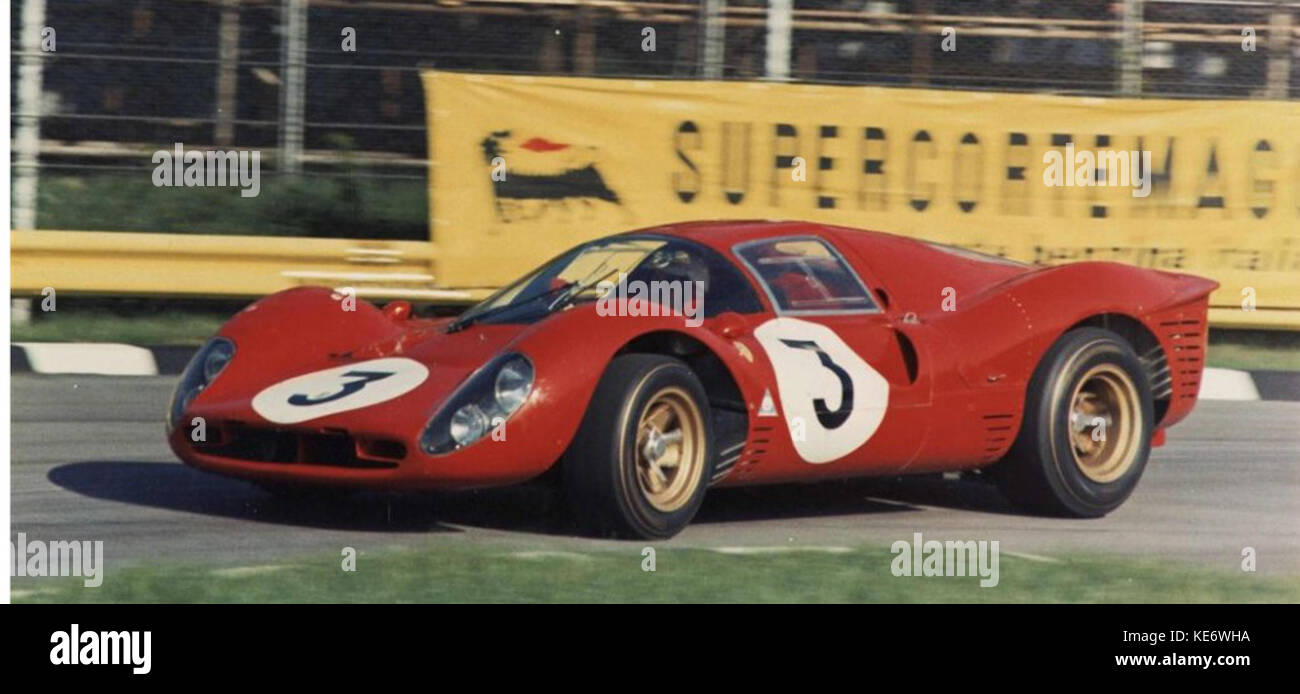 Ferrari 330 p4 hi-res stock photography and images - Alamy