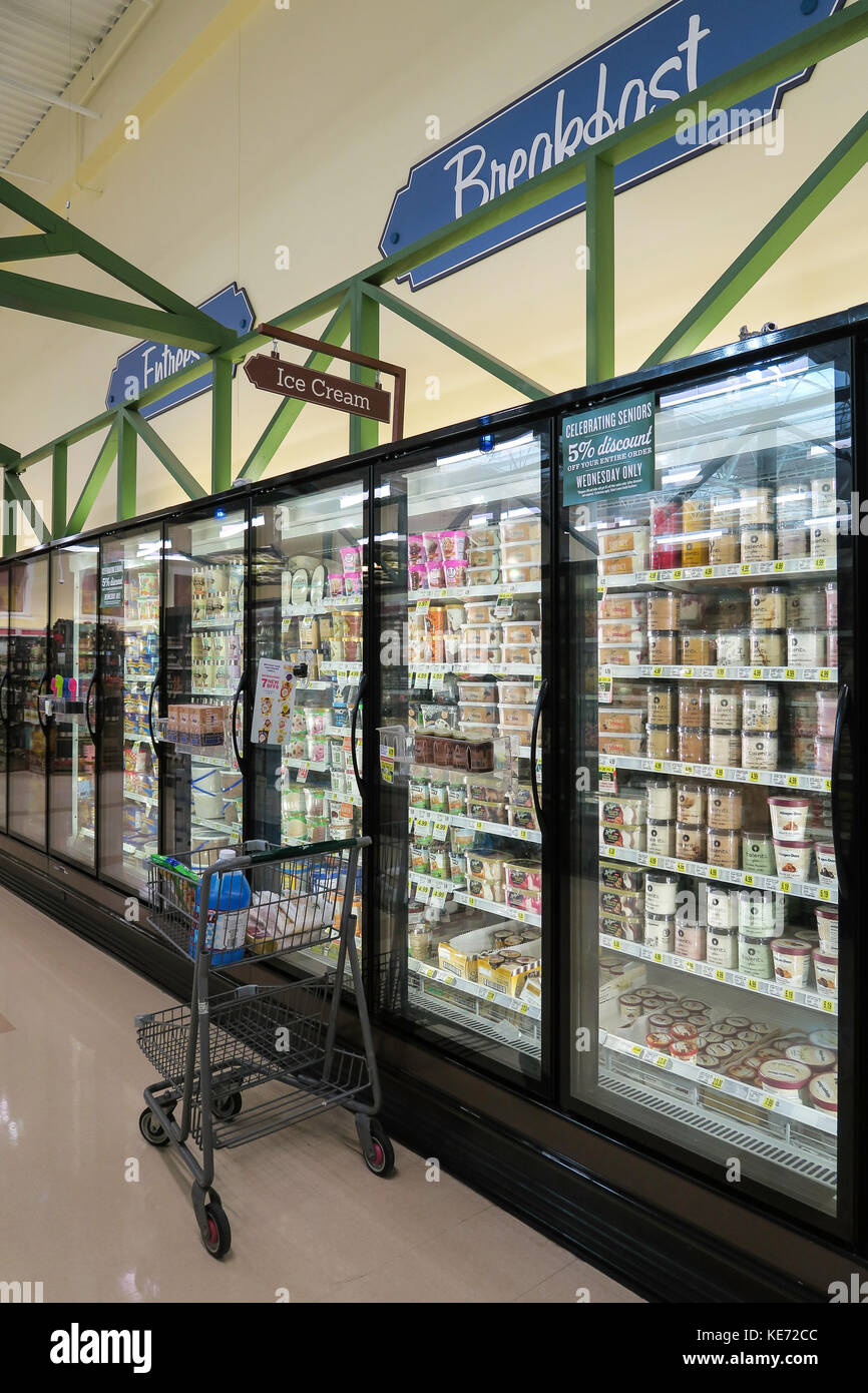 Lowes Foods Market, Pawleys Island, South Carolina, USA Stock Photo Alamy