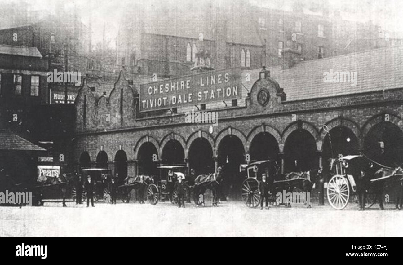 Stockport Tiviot Dale railway station c.1902 Stock Photo Alamy