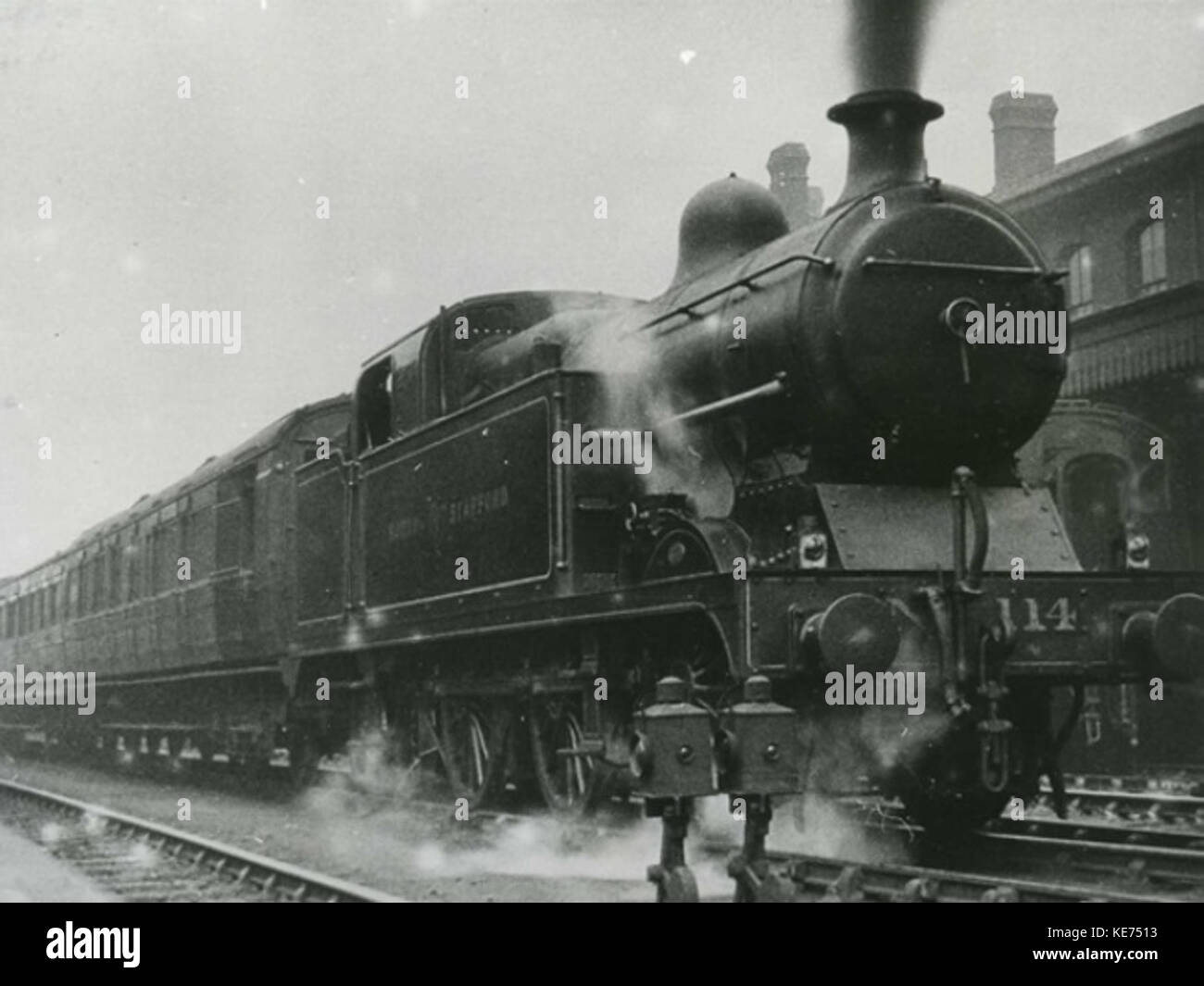 Stockport railway station hi-res stock photography and images - Alamy