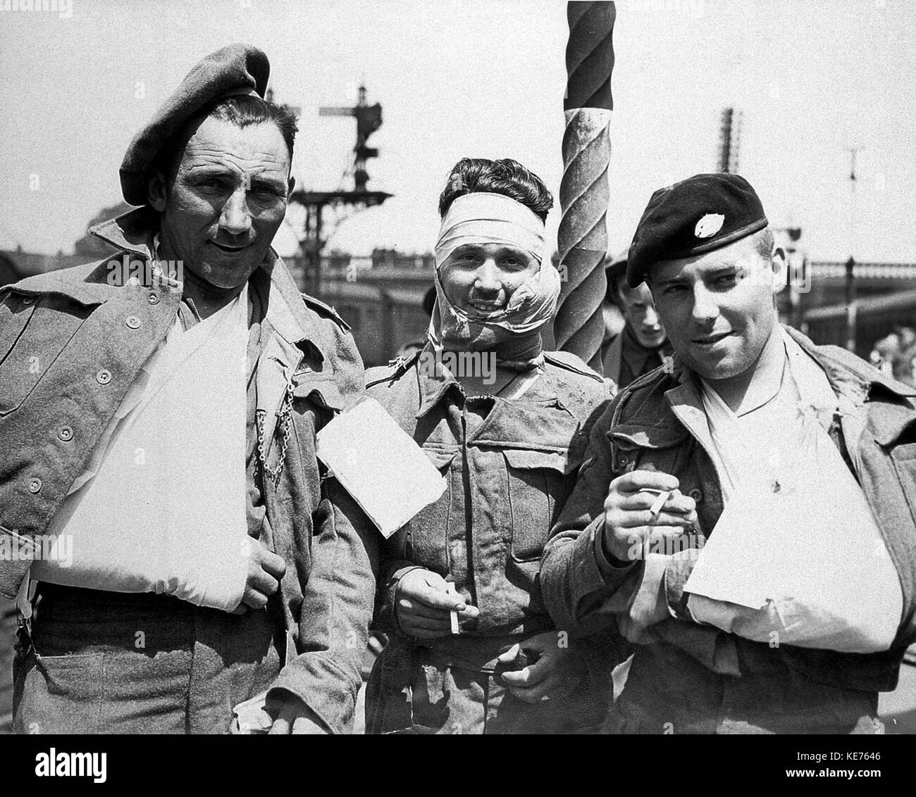 Three soldiers wounded hi-res stock photography and images - Alamy