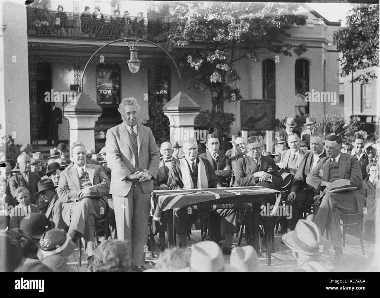 Joe lyons hires stock photography and images Alamy