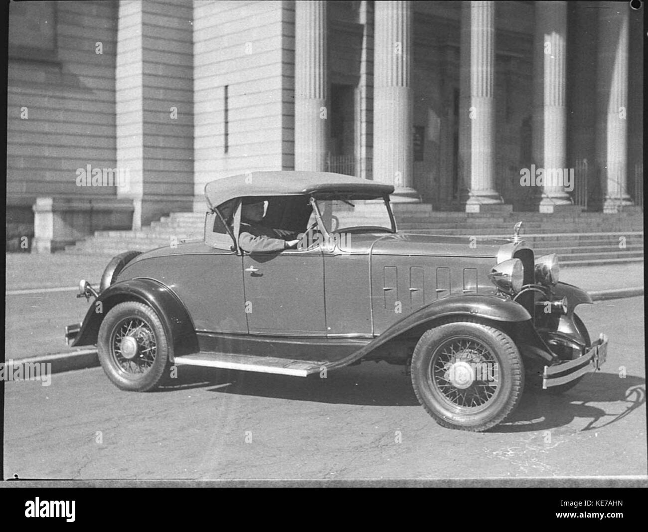21382 Keith Hamilton AnivittiSchey Chevrolet roadster 1932 Stock Photo