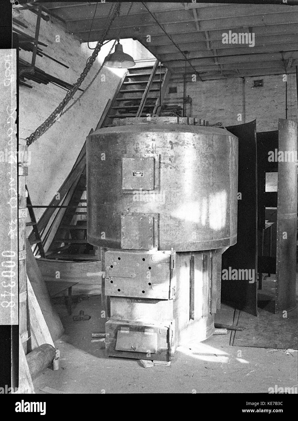 13630 Metal hoppers Stock Photo Alamy