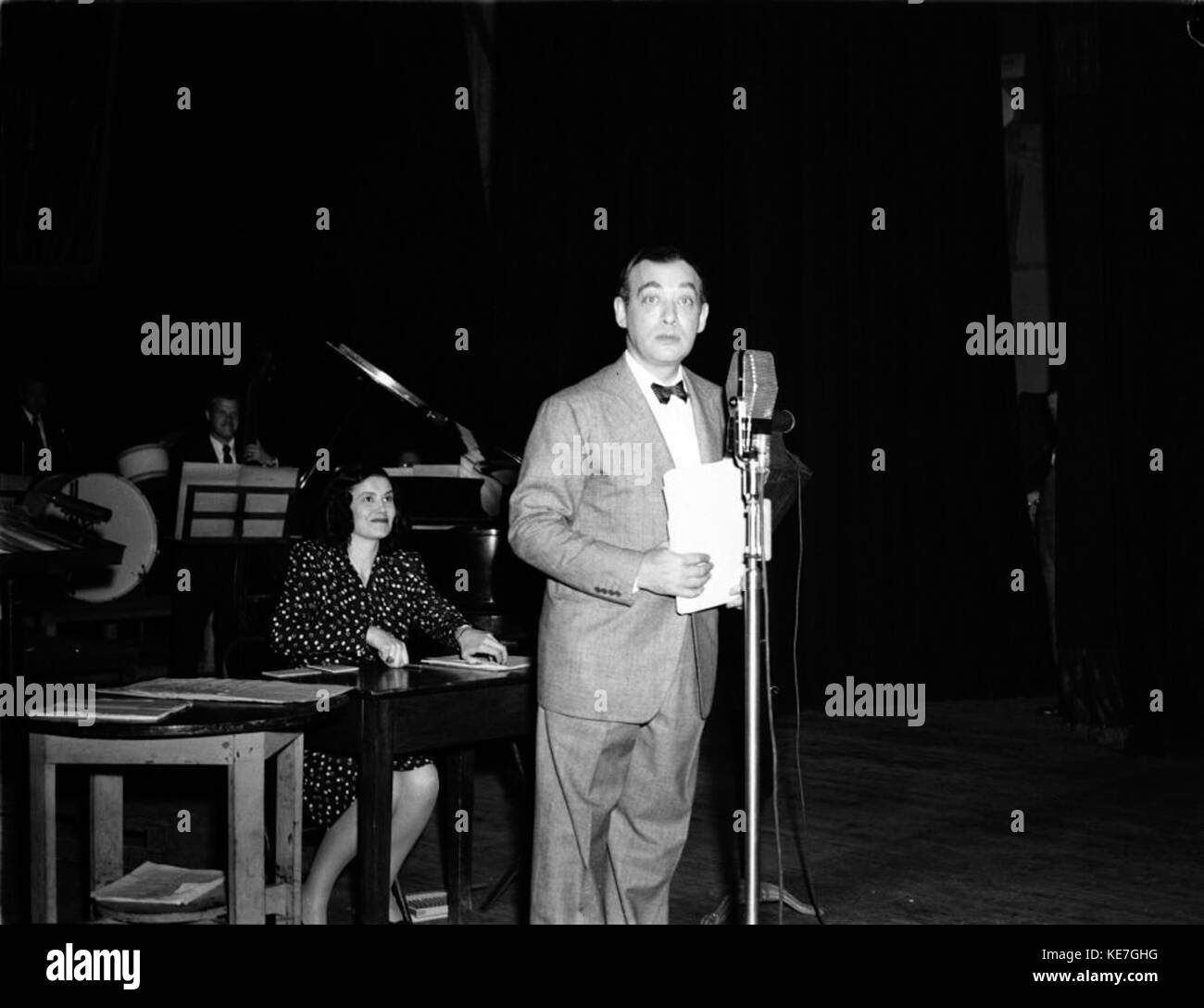 Archival radio program hi-res stock photography and images - Alamy
